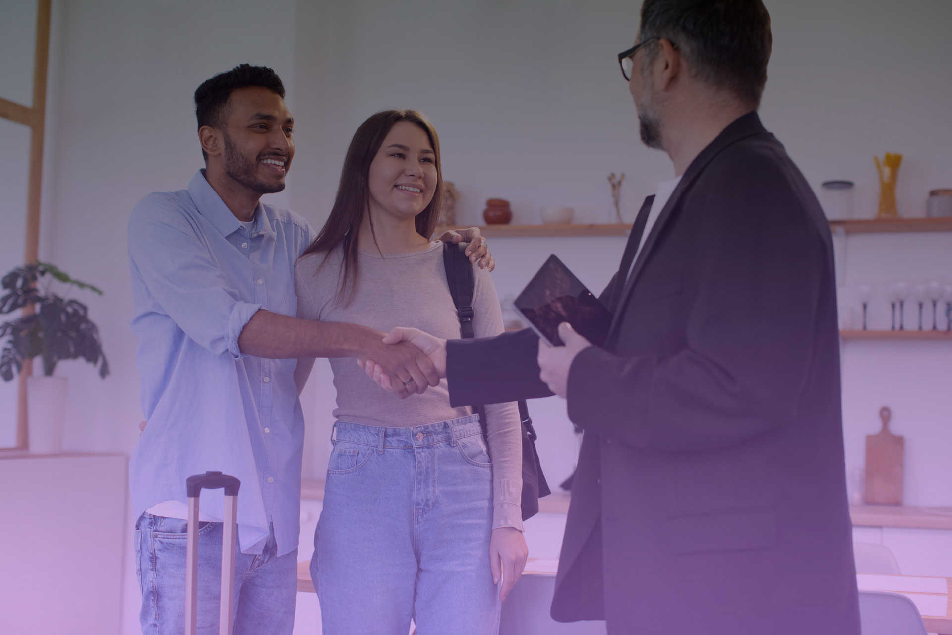 All Time Hospitality Corfu υπηρεσία υποδοχής πελατών